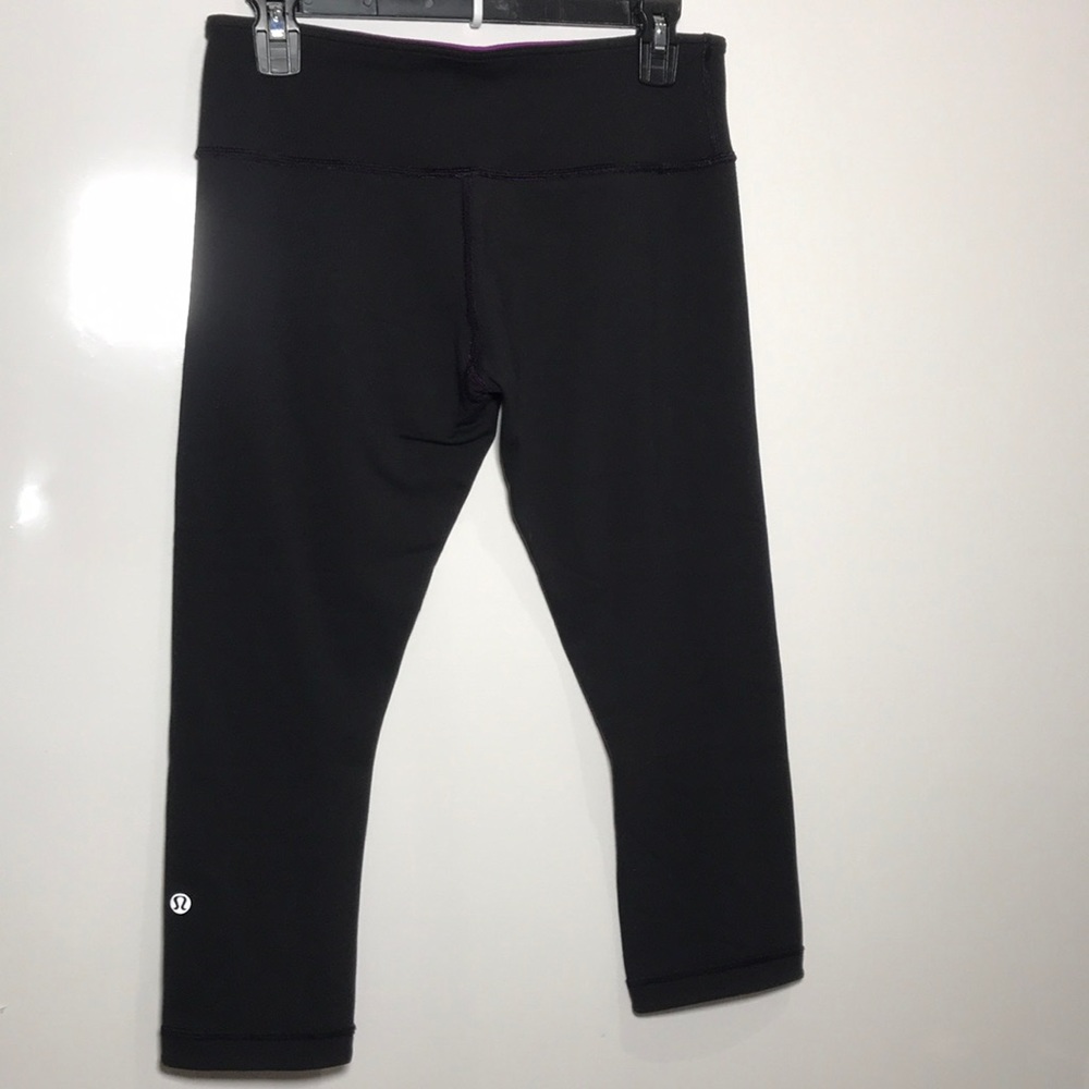Lululemon Wunder Under Crop Bottoms